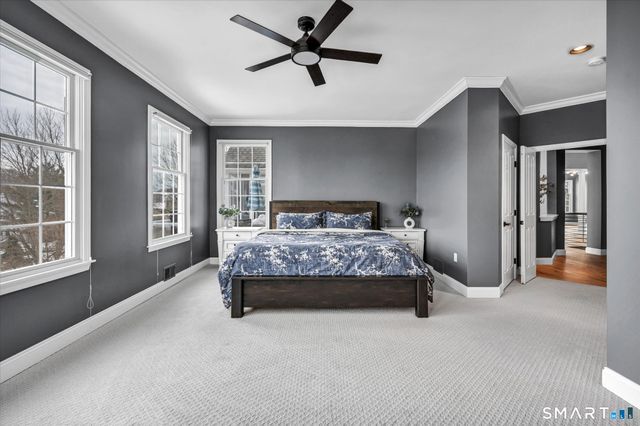 2 Tavistock 2, Cromwell, CT 06416