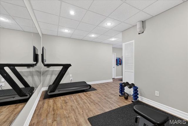 27 Bonhomme Grove Court, Chesterfield, MO 63017