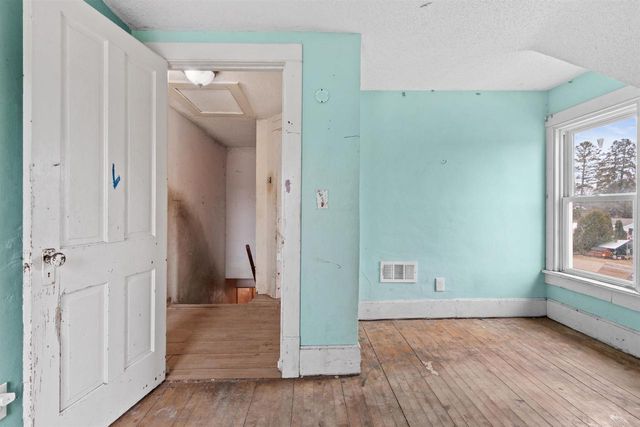 1311 OAK STREET, Wisconsin Rapids, WI 54494