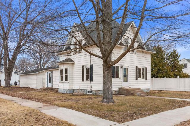 1311 OAK STREET, Wisconsin Rapids, WI 54494