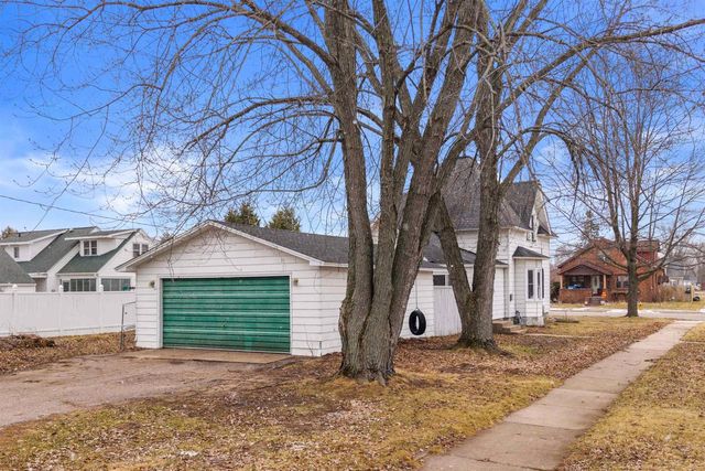 1311 OAK STREET, Wisconsin Rapids, WI 54494