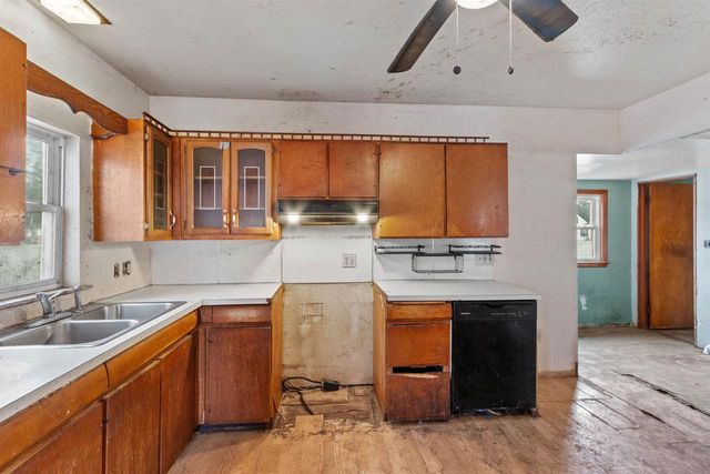 1311 OAK STREET, Wisconsin Rapids, WI 54494