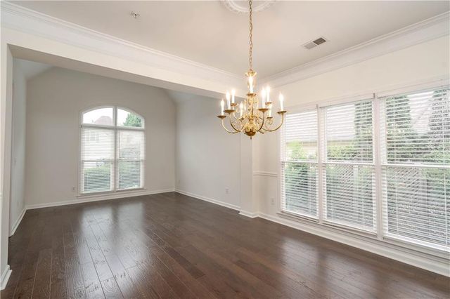 1233 Parkview Lane NW, Kennesaw, GA 30152