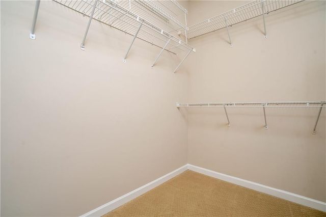 1233 Parkview Lane NW, Kennesaw, GA 30152