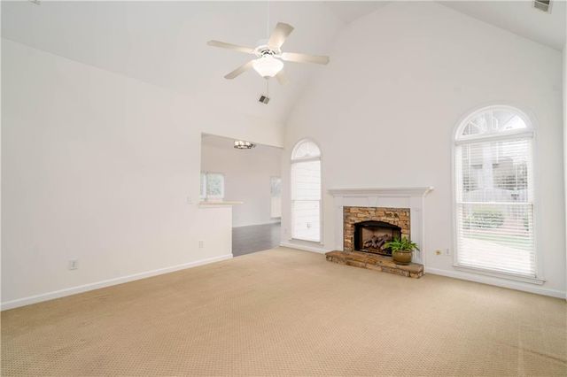 1233 Parkview Lane NW, Kennesaw, GA 30152