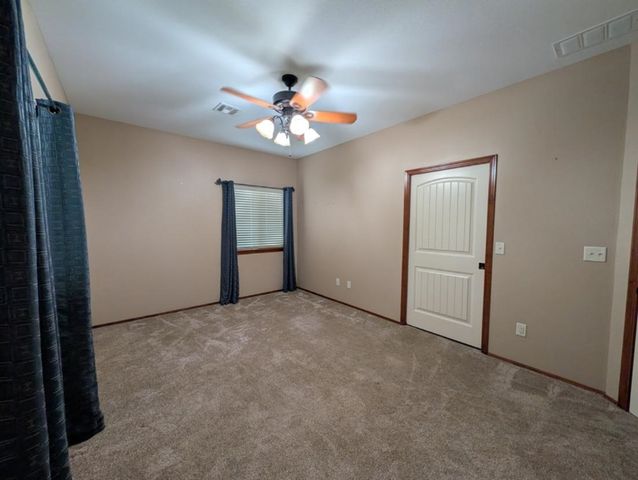 1307 N Hamilton Dr Unit F, Derby, KS 67037