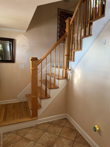 131 Ethel Street, Valley Stream, NY 11580