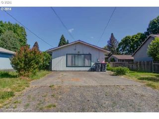 725 Sw TAFT St, Mc Minnville, OR 97128