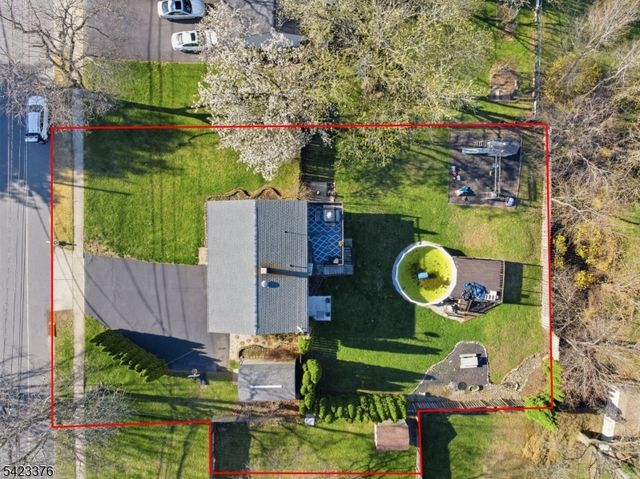 403 Red School Ln, Lopatcong Twp., NJ 08865