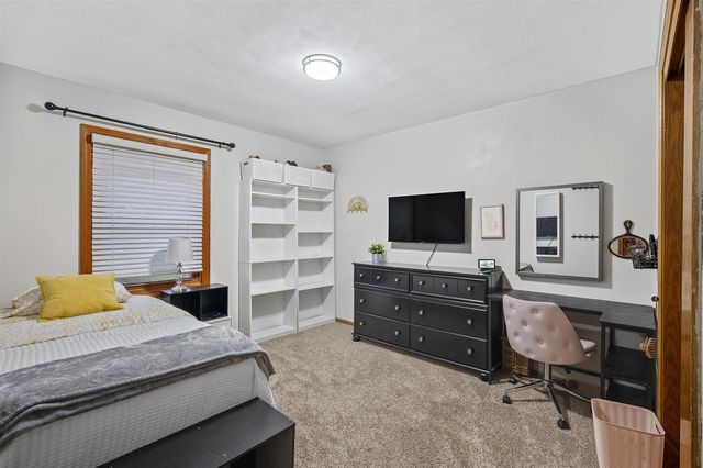 2107 Meadowlark Drive, Janesville, WI 53546