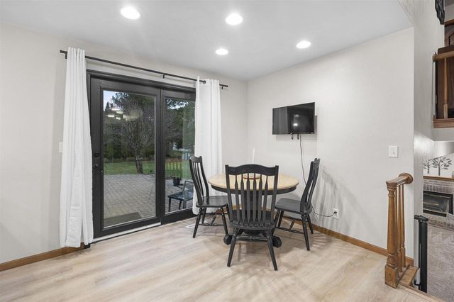 2107 Meadowlark Drive, Janesville, WI 53546