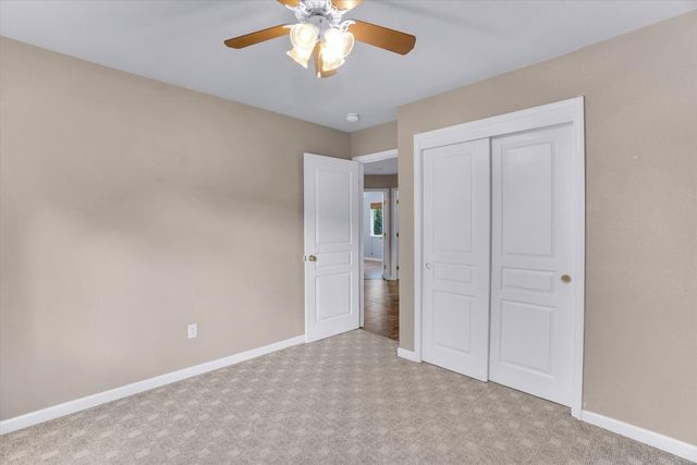 88 Westbrook Dr, Lodi, CA 95242
