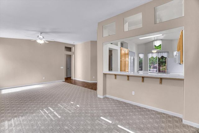 88 Westbrook Dr, Lodi, CA 95242