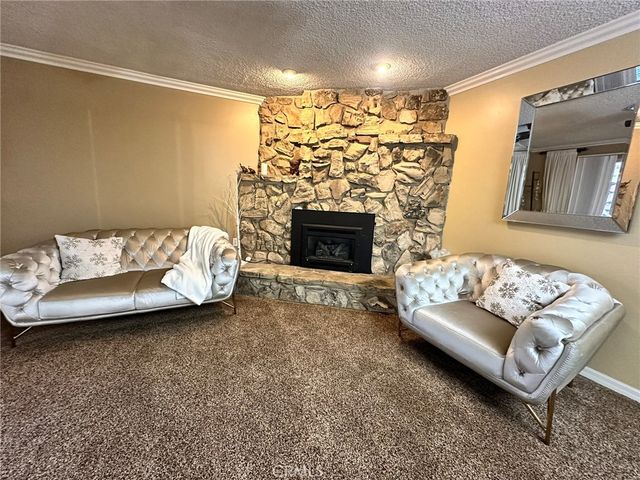 3623 Redlands, Bakersfield, CA 93306