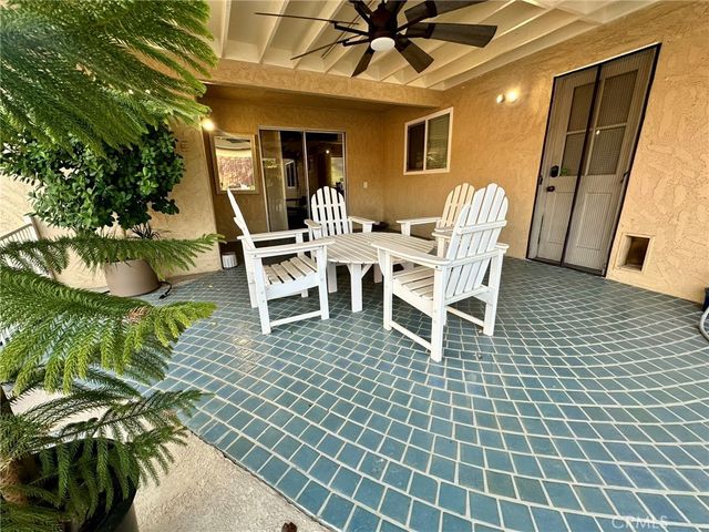 3623 Redlands, Bakersfield, CA 93306