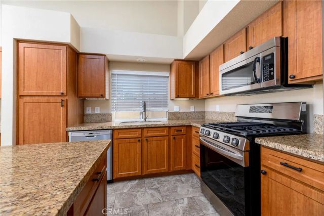 43240 Corte Almonte, Temecula, CA 92592