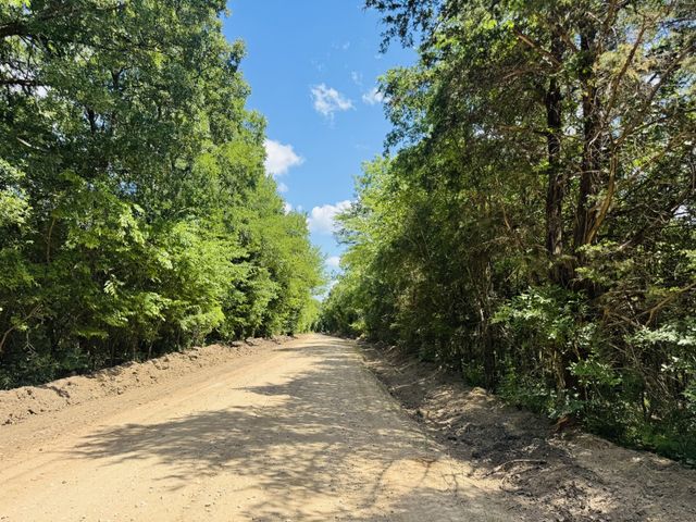 000 CR 27300, Roxton, TX 75477