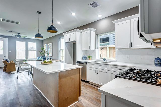 8027 Betty Boop Street, Houston, TX 77028