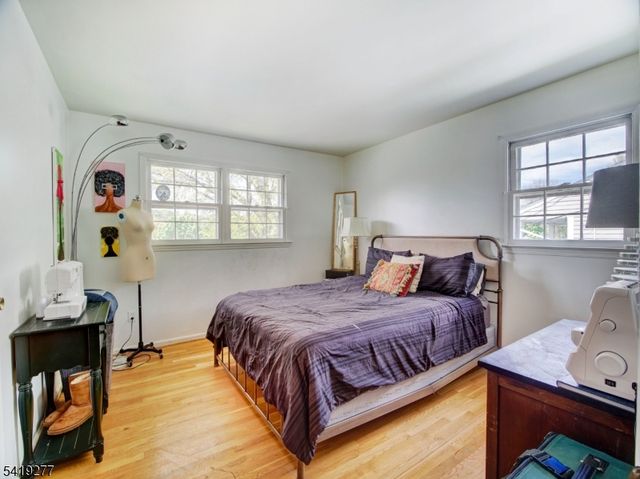 22 Cheshire Ter, West Orange Twp., NJ 07052