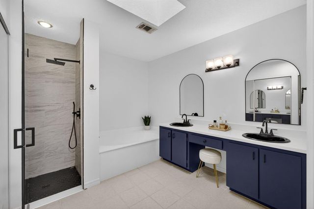 101 Half Moon Circle C, Jupiter, FL 33458