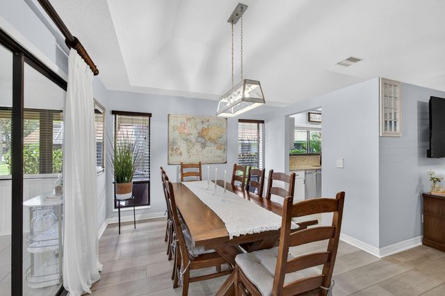 101 Half Moon Circle C, Jupiter, FL 33458