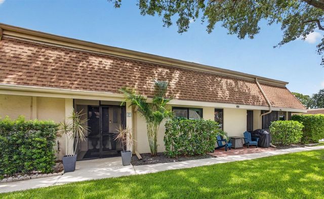 101 Half Moon Circle C, Jupiter, FL 33458