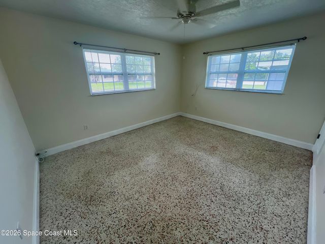 15 Vida Way, Melbourne, FL 32901