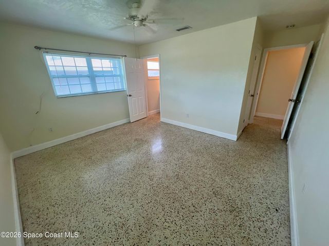 15 Vida Way, Melbourne, FL 32901