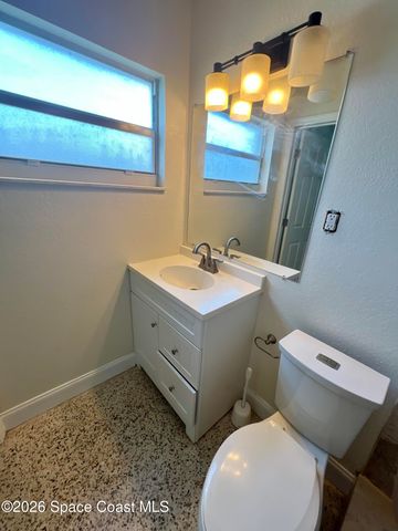15 Vida Way, Melbourne, FL 32901