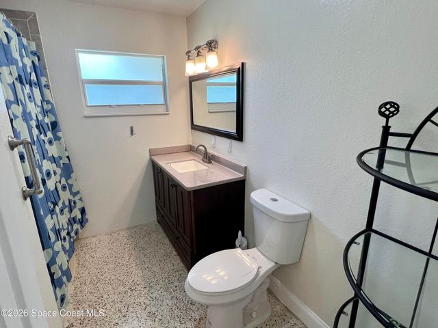 15 Vida Way, Melbourne, FL 32901