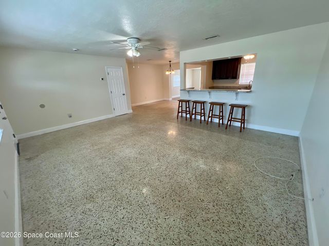 15 Vida Way, Melbourne, FL 32901