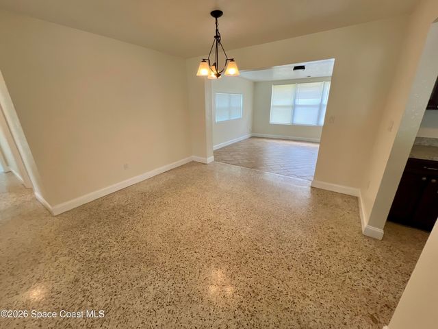 15 Vida Way, Melbourne, FL 32901
