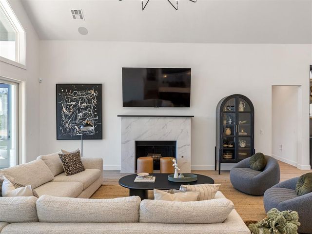 31 Patriot Pointe Loop, Eufaula, OK 74432