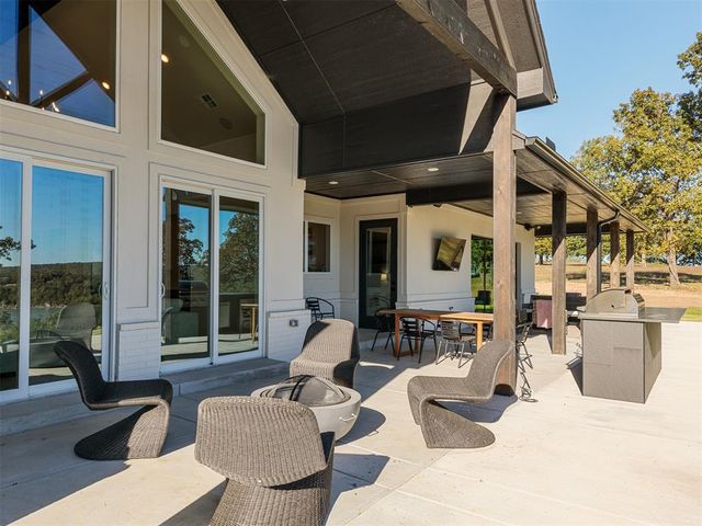 31 Patriot Pointe Loop, Eufaula, OK 74432