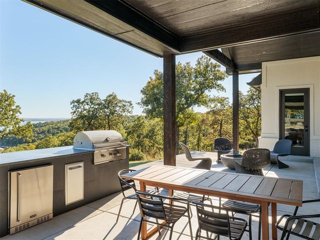 31 Patriot Pointe Loop, Eufaula, OK 74432