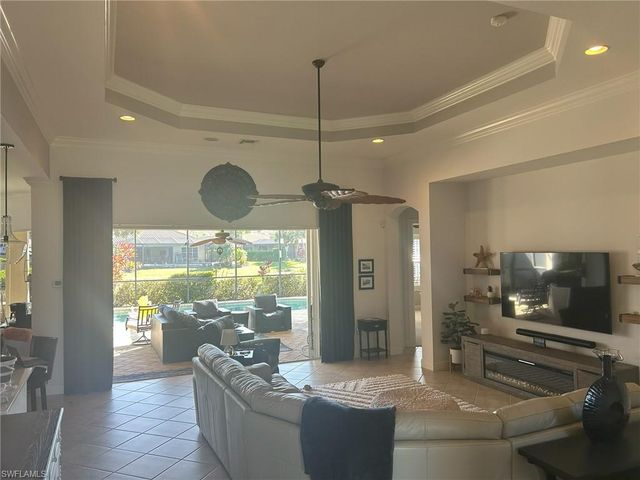 11111 Laughton CIR, Fort Myers, FL 33913