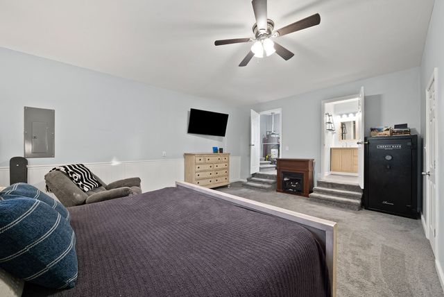 120 N Sunset Circle, Hopkinsville, KY 42240