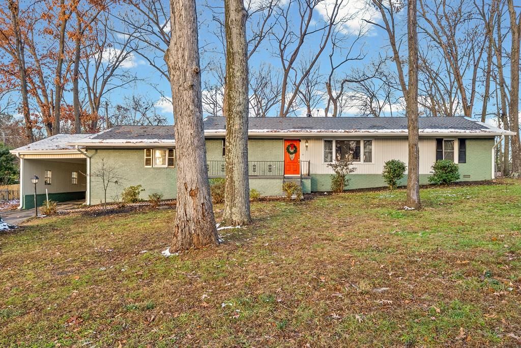 120 N Sunset Circle, Hopkinsville, KY 42240