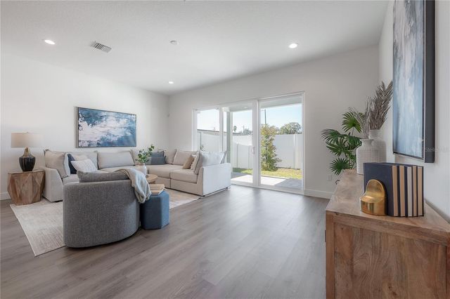 5530 N 9TH STREET 2, Tampa, FL 33604