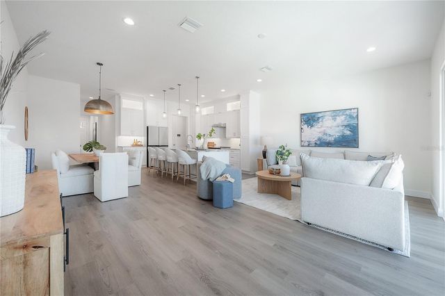 5530 N 9TH STREET 2, Tampa, FL 33604