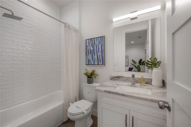 5530 N 9TH STREET 2, Tampa, FL 33604