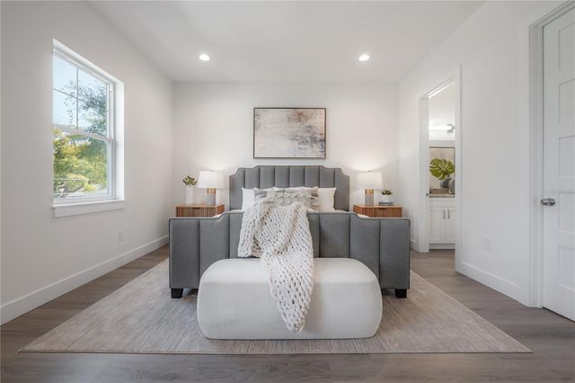 5530 N 9TH STREET 2, Tampa, FL 33604