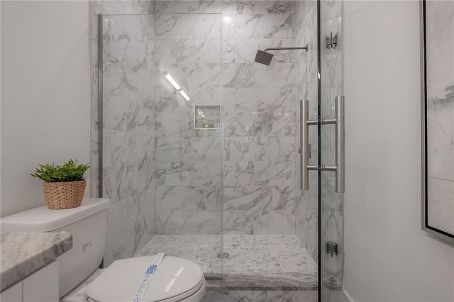 5530 N 9TH STREET 2, Tampa, FL 33604