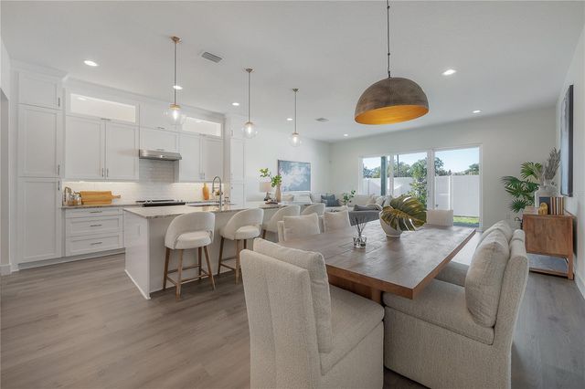 5530 N 9TH STREET 2, Tampa, FL 33604