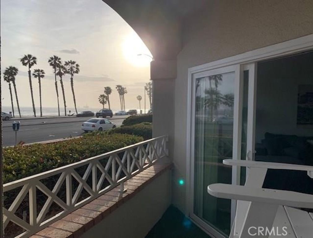900 Pacific Coast, Huntington Beach, CA 92648 — photo 5