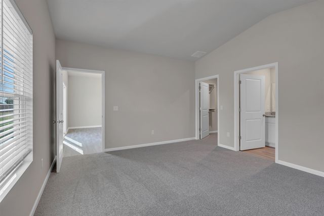 9519 E Hurst St, Wichita, KS 67210