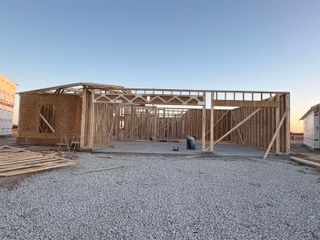 9519 E Hurst St, Wichita, KS 67210