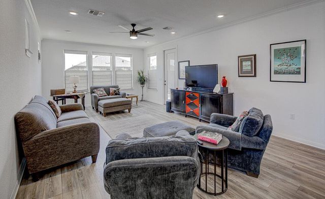 722 Kitty Hawk RD, Georgetown, TX 78633