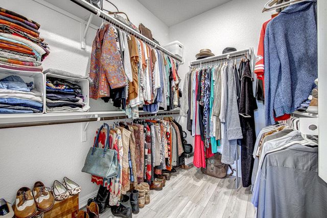 722 Kitty Hawk RD, Georgetown, TX 78633