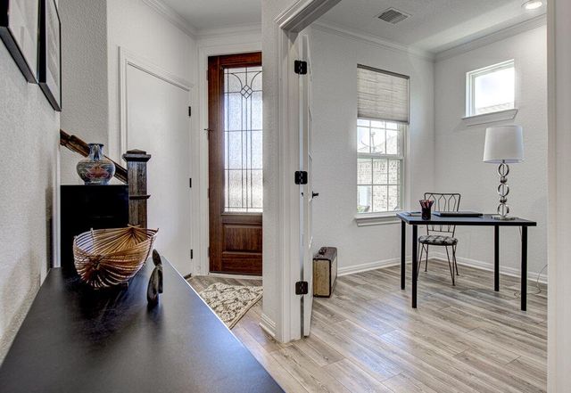 722 Kitty Hawk RD, Georgetown, TX 78633